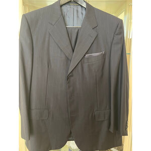 Men's Ravazzolo Navy Pinstripe Suit 48R with Yellow Polka Dot Pocket Square